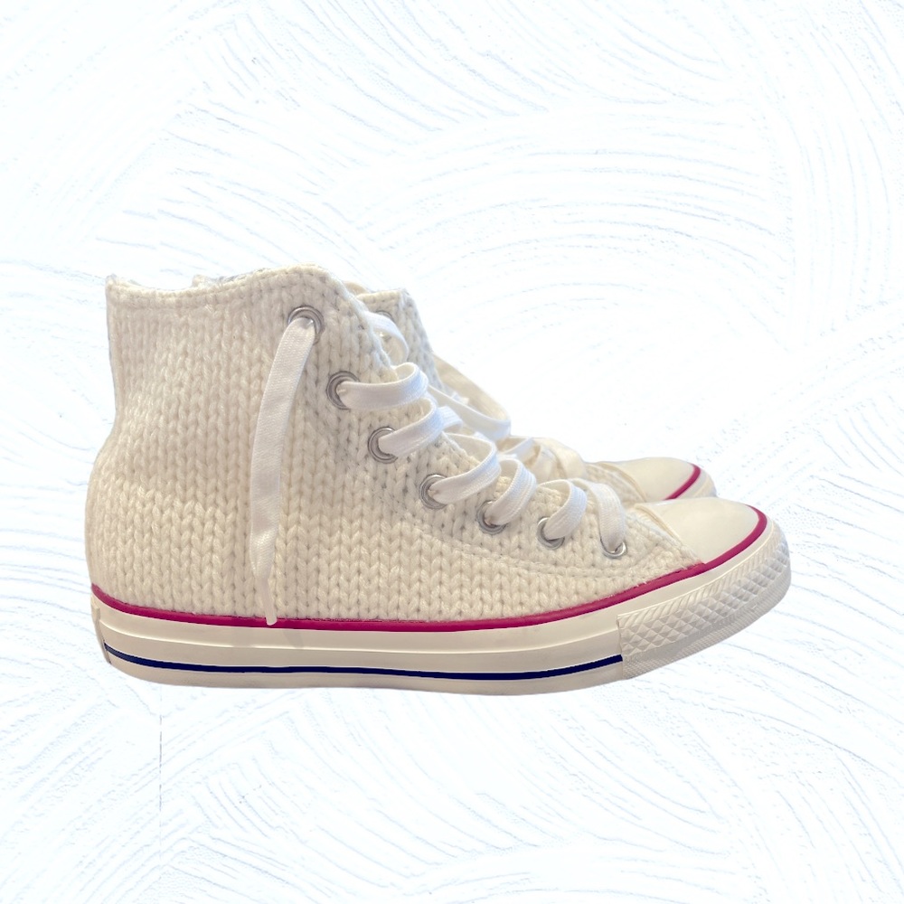 Women’s converse Chuck Taylor Hi- sneakers